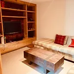 Elegant In Close To Caumasee Vakantiehuis Flims