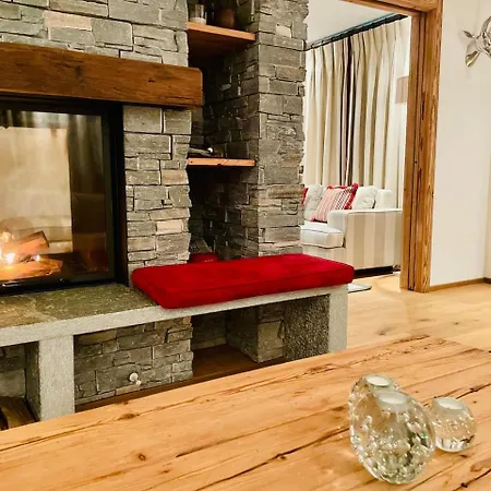 Dom wakacyjny Elegant In Close To Caumasee Flims