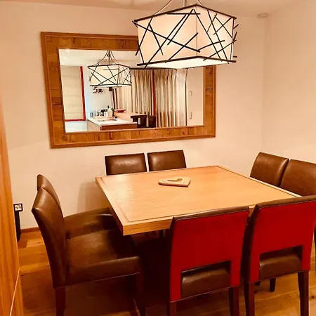 Elegant In Close To Caumasee Flims