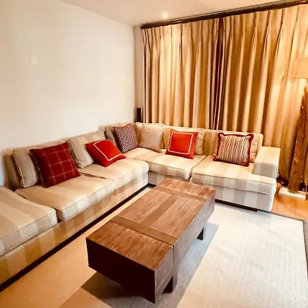 Elegant In Close To Caumasee Flims