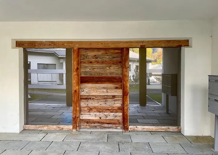 Holiday home Elegant In Close To Caumasee *