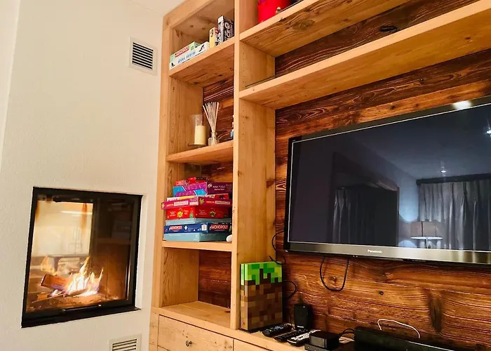 Holiday home Elegant In Close To Caumasee *