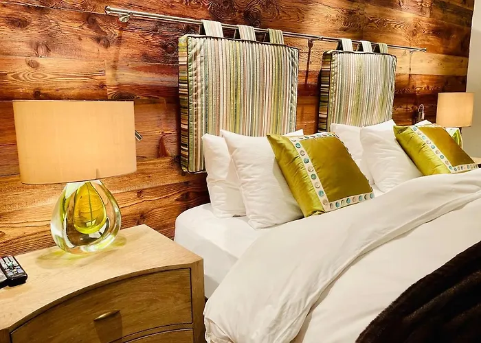 Holiday home Elegant In Close To Caumasee