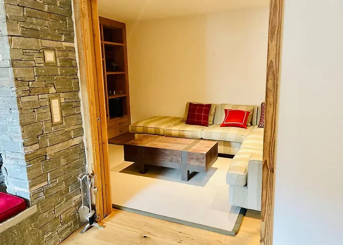 Elegant In Close To Caumasee * Флимс